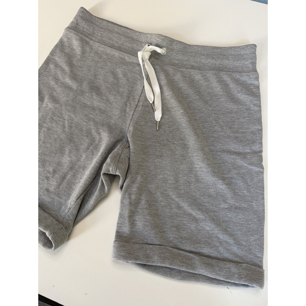 Calvin Klein Performance Men's XXL Gray Sweat Shorts Drawstring 9" Inseam.  5268